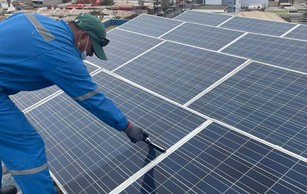Nuevo Procedimiento Limpieza Paneles Solares